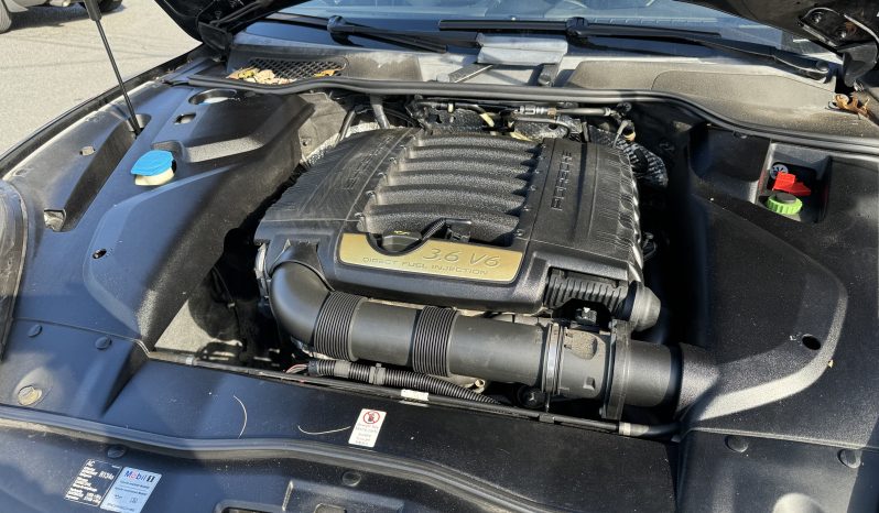 
								2016 Porsche Cayenne V6 AWD full									
