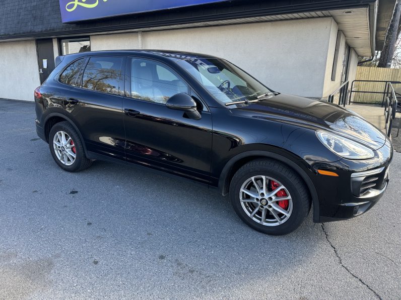 2016 Porsche Cayenne V6 AWD