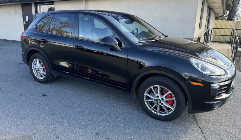 
								2016 Porsche Cayenne V6 AWD full									