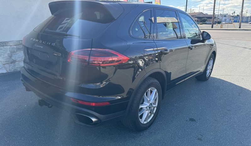 
								2016 Porsche Cayenne V6 AWD full									